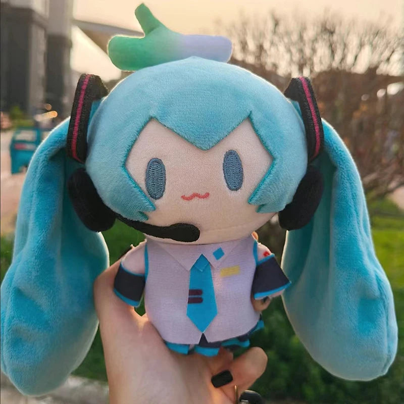 Hatsune Miku ™